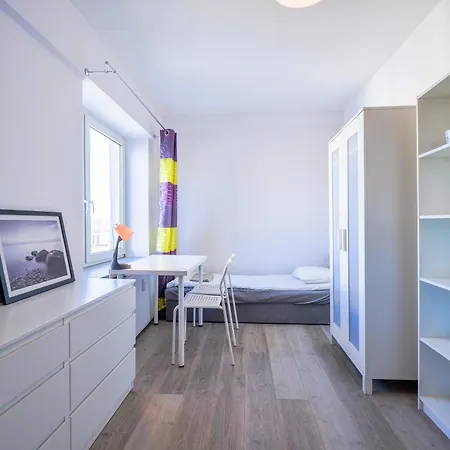 Citystay Uroczy Z Balkonem Apartmán *