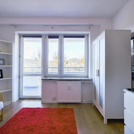 Apartmán Citystay Uroczy Z Balkonem *